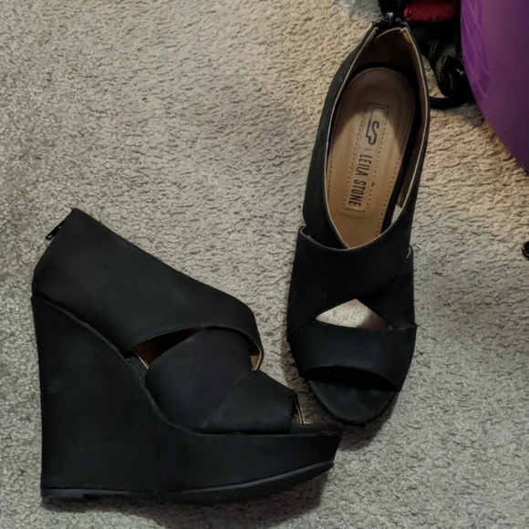 Leila Stone Shoes - Sexy wedges